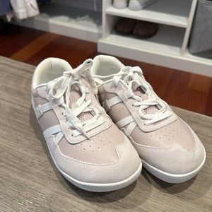 LIKE NEW!! Xero Shoes Kelso Sneaker Shoes Purple Womens Size 8.5 NWOB